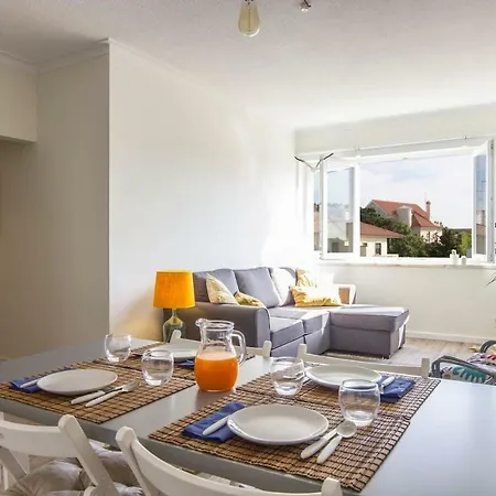 Seaside - 3 Min From The Beach Апартаменты Эшторил